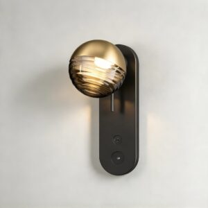 Jules Bedside Wall Light with USB-C in Super Matt Black and Satin Brass